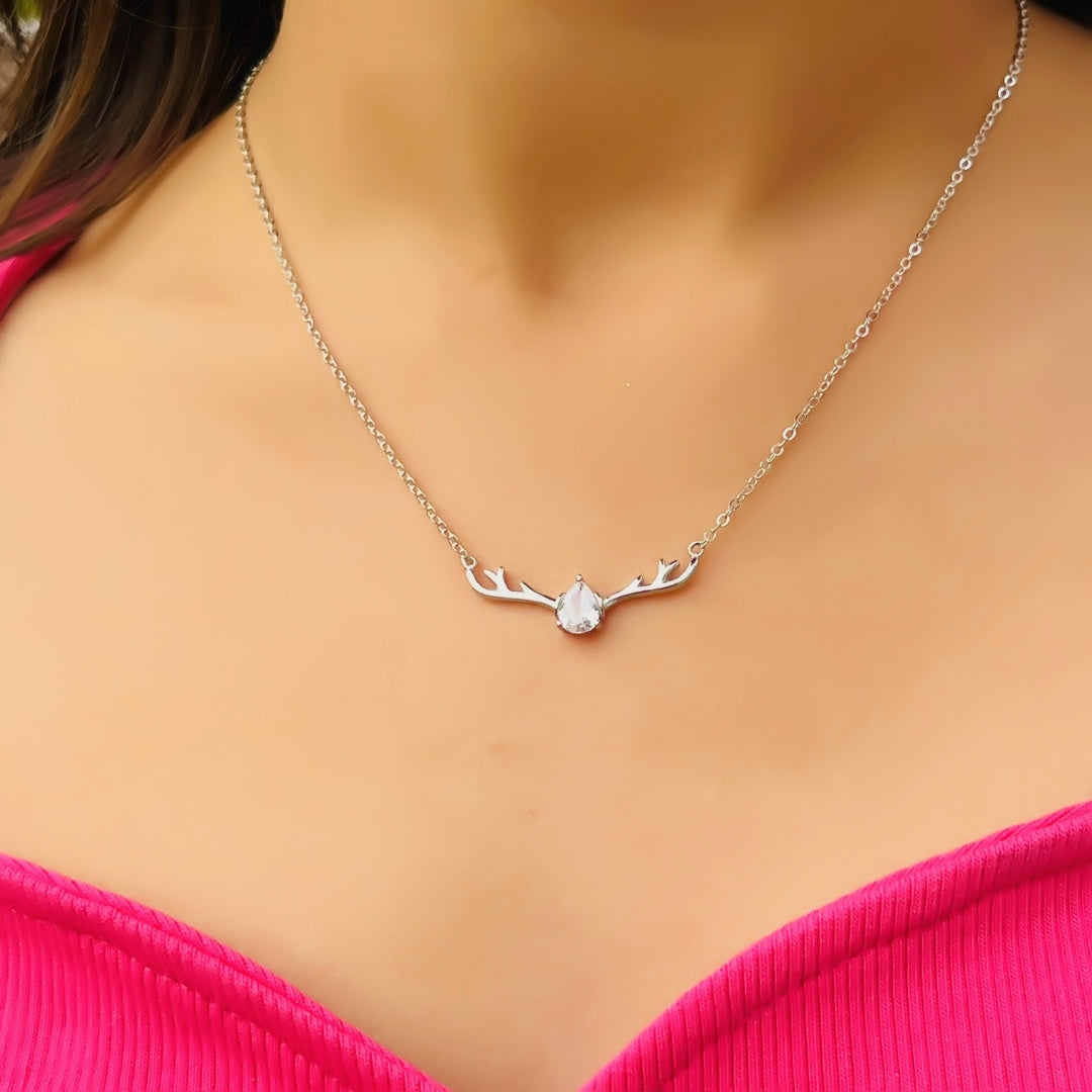 Deer Antler Shaped Chain Pendant Necklace