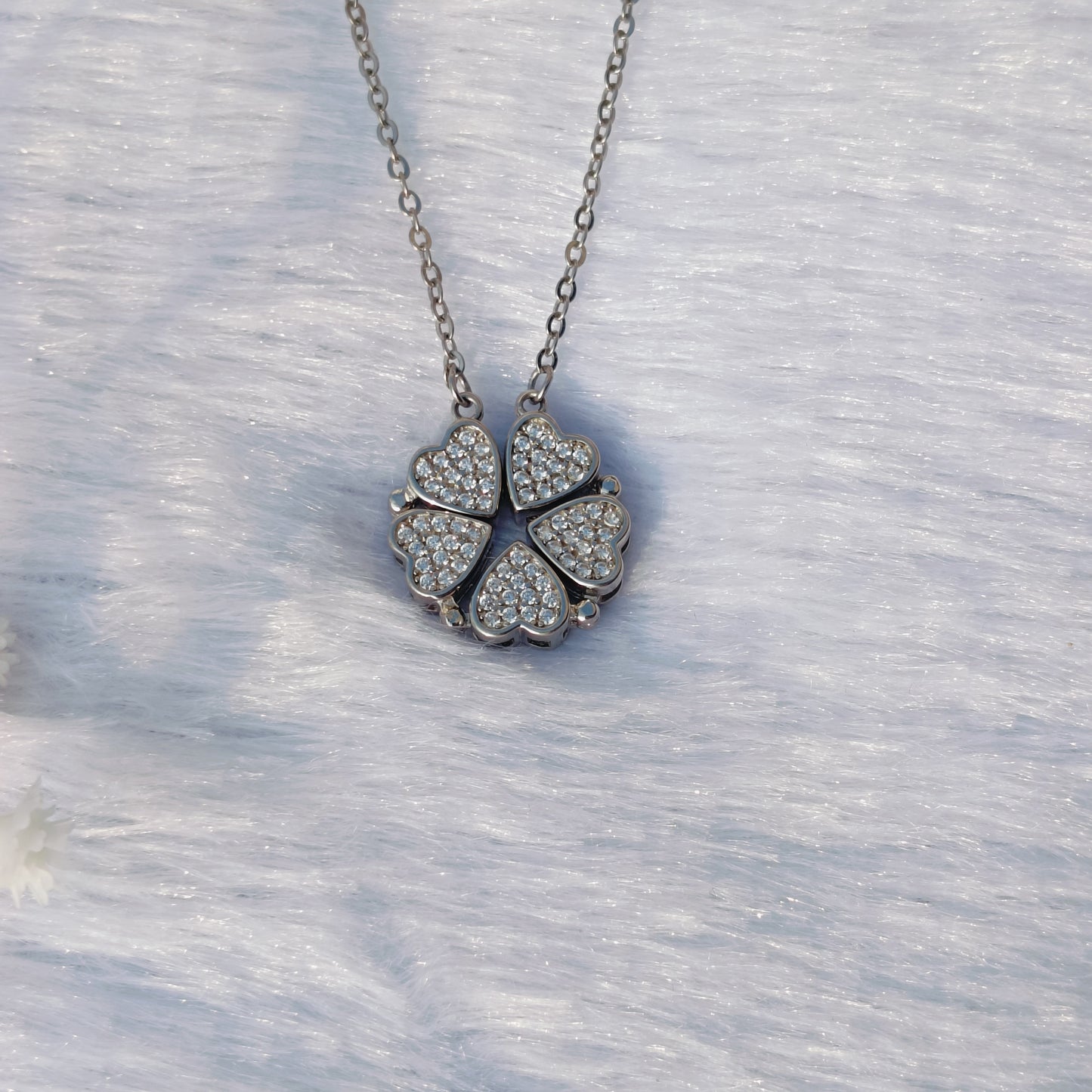 Magnetic Hearts Chain Pendant Necklace