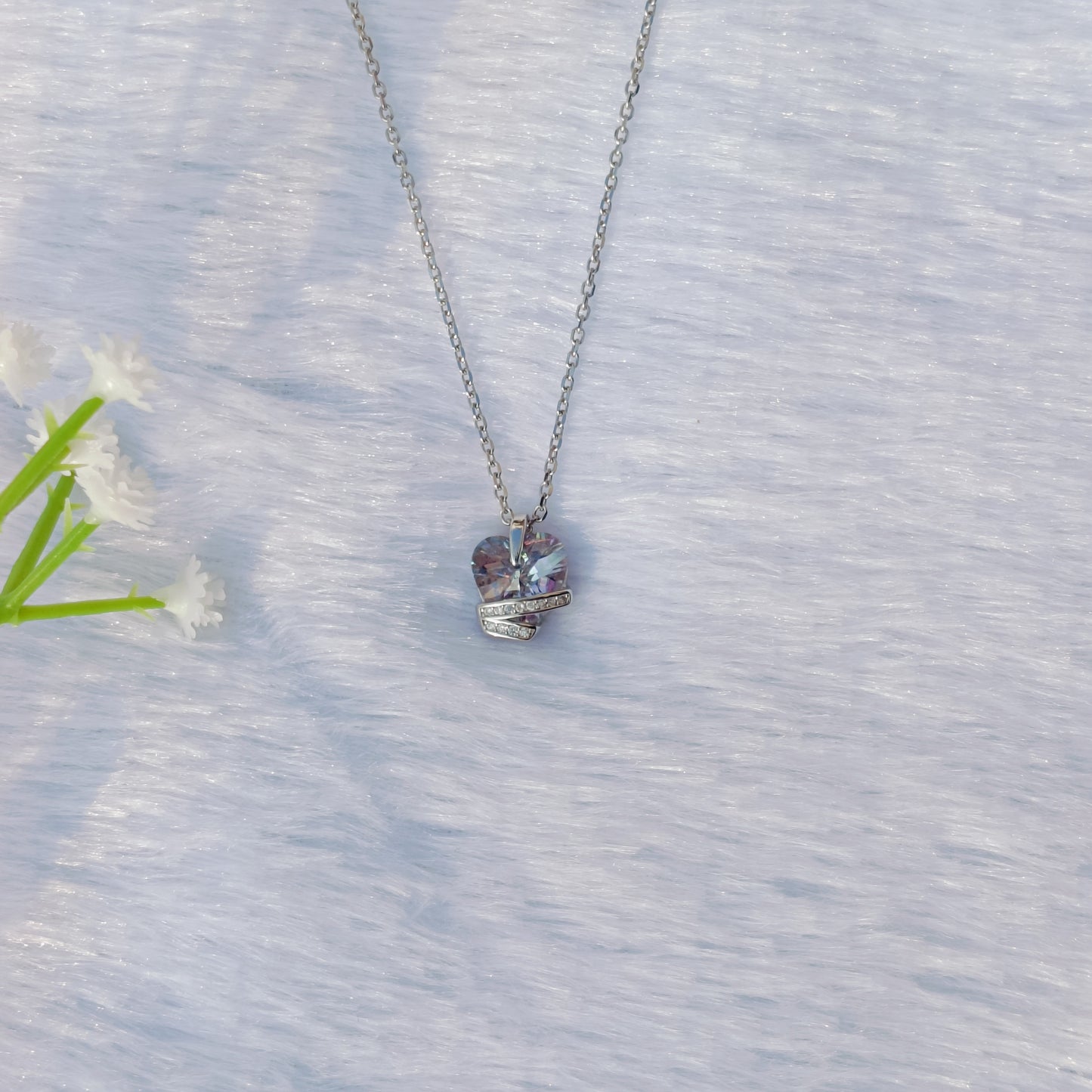 Purple Heart Solitaire Chain Pendant Necklace