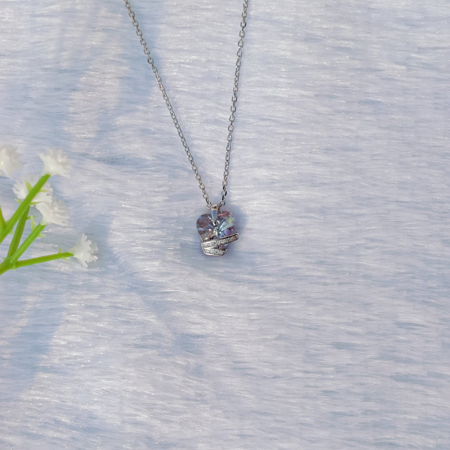 Purple Heart Solitaire Chain Pendant Necklace