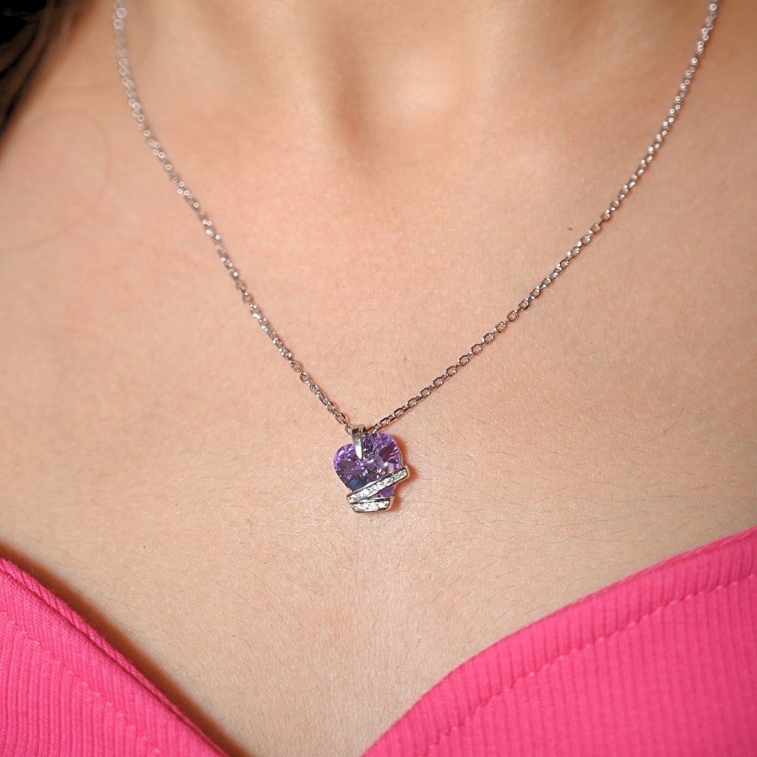 Purple Heart Solitaire Chain Pendant Necklace