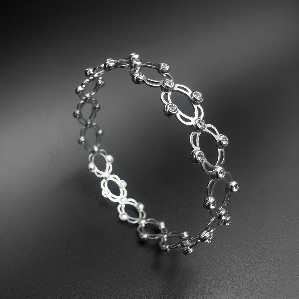 Sterling Silver Plated 2 in 1 Magic Ring/Bracelet